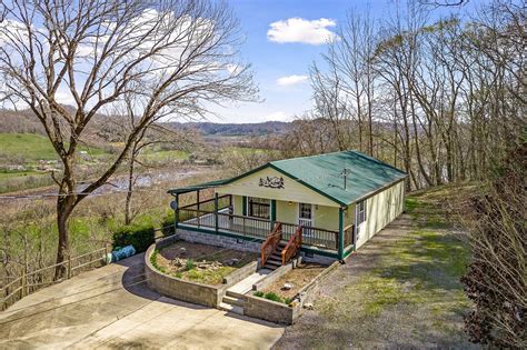 This property is currently available for sale and was listed by UCMLS on Jul 12, 2023. . Gainesboro tn 38562